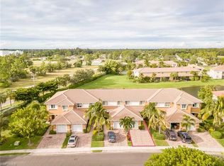 2409 Laurentina Ln, Cape Coral, FL 33909