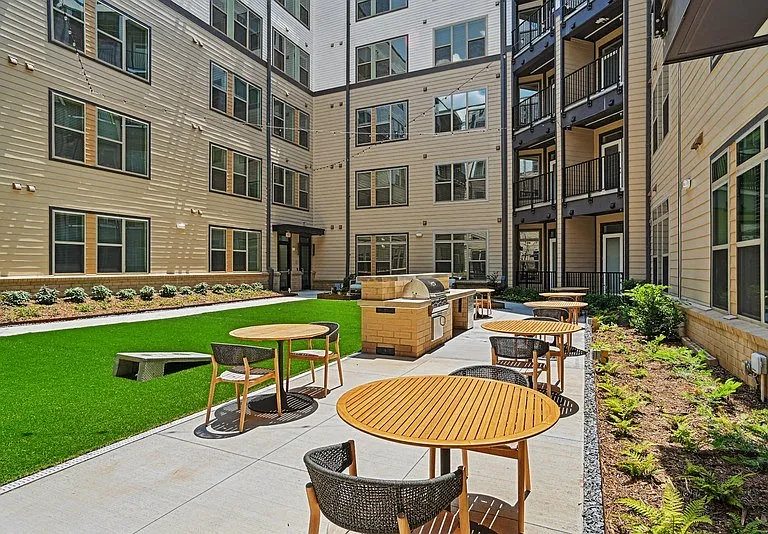 Link Apartments NoDa 36th — Photo 21