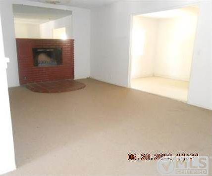 2nd image of 8649 Oakwood Ave