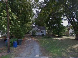 206 Eastwood Dr, Newport News, VA 23602