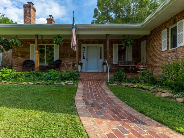 2707 John Sutton Rd, Elon, NC 27244