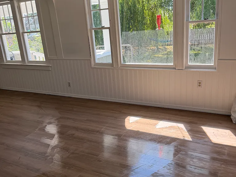 801 S 10th Ave — Photo 2
