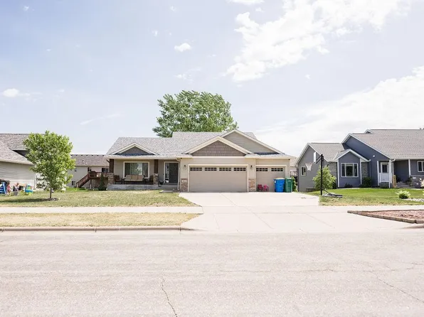 1512 Lavender Ave S, Sartell, MN 56377