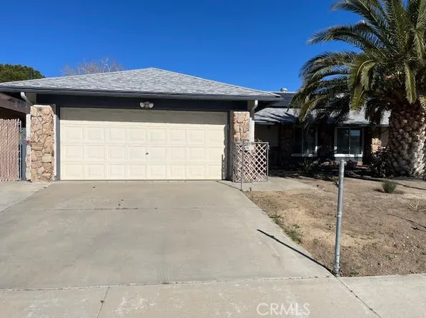 3143 Darkwood St, Lancaster, CA 93536