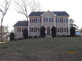 12 Sunrise Ave, Billerica, MA 01821