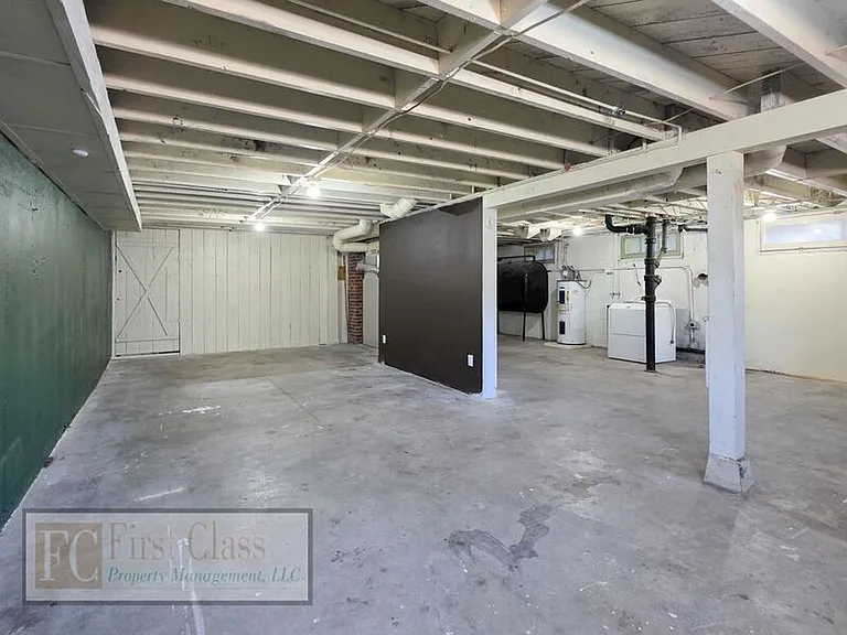 5725 N Montana Ave — Photo 13