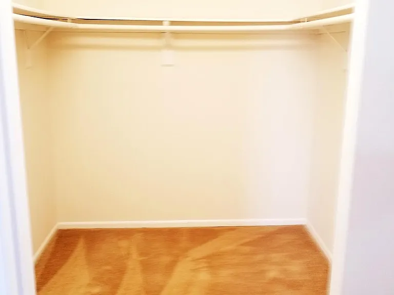 4 Fairway Ct — Photo 3