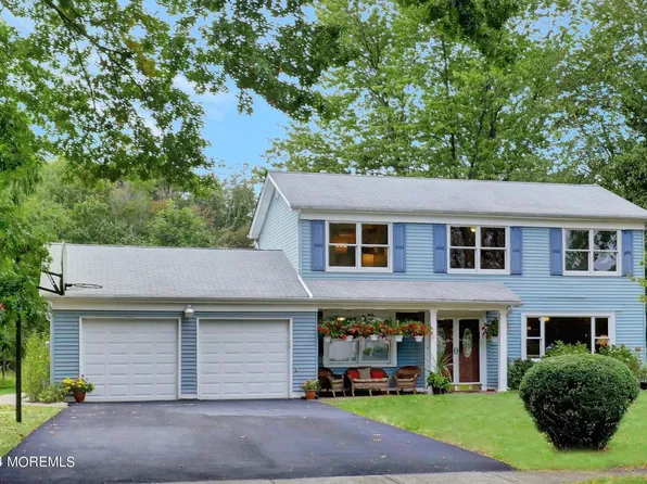 68 Devon Drive, Manalapan, NJ 07726