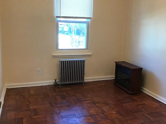 4th image of 24-45 90th Pl Floor 2