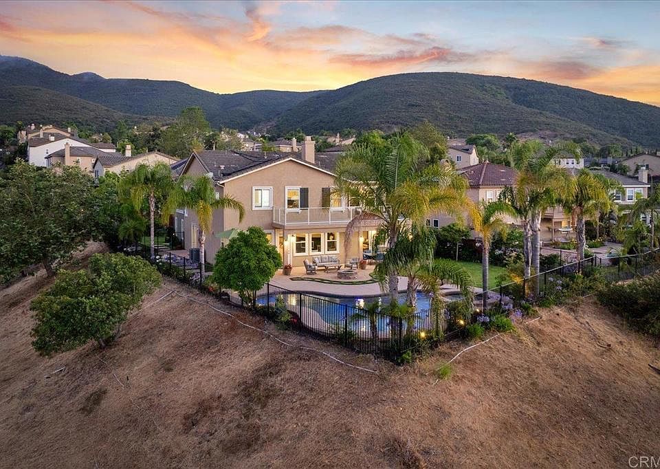 1st image of 947 Stoneridge Way
