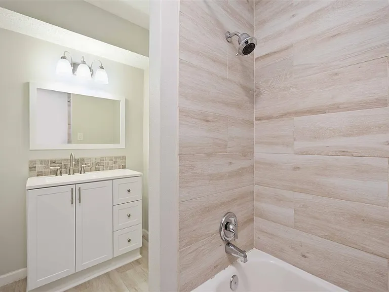 9809 Condor Dr — Photo 13