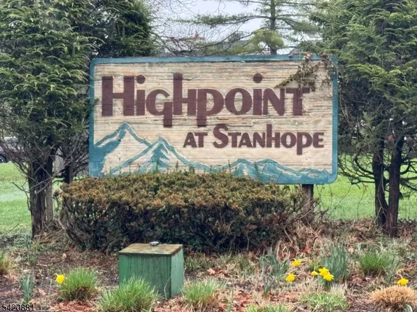 13244 Dell Pl BLDG 13 #244, Stanhope Boro, NJ 07874