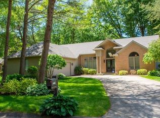 51573 Hendon Hall Ct, Granger, IN 46530