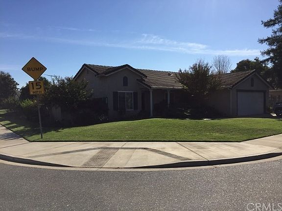 3rd image of 9584 N Stonewall Ct