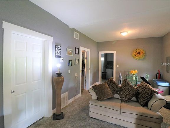 2nd image of 622 Gilmore Ave