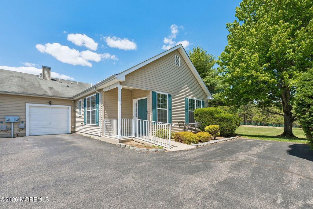 28 Fennel Court, Whiting, NJ, Whiting
