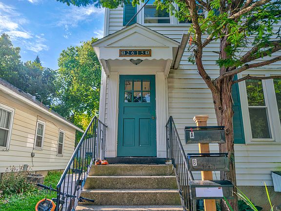 2nd image of 2615 Stevens St #B
