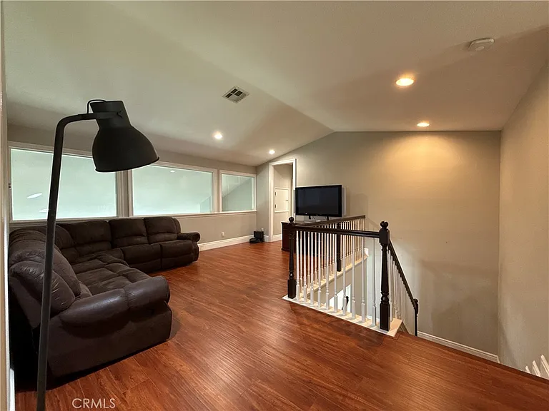 12210 Vista Ct — Photo 34