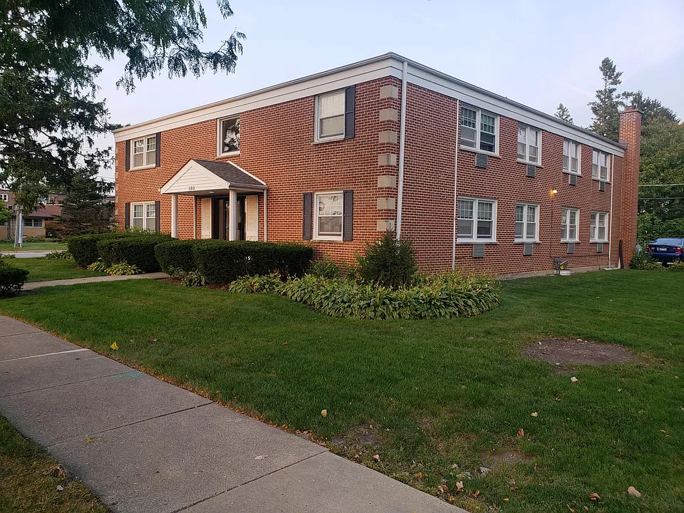 103 S Dryden Pl #1
