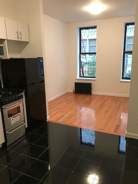 1st image of 98 Charlton St APT 6