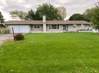 1123 N Prairie View Dr, Kankakee, IL 60901