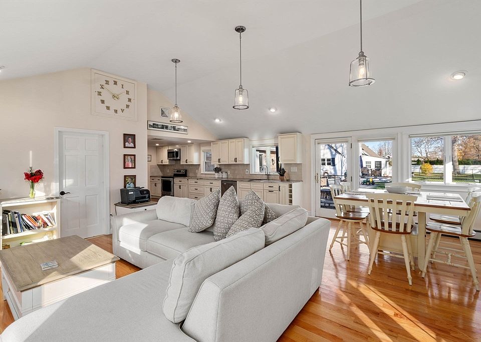 1st image of 66 Columbus Ave