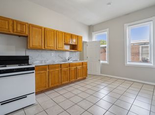 112 W Tabor Rd #304, Philadelphia, PA 19120