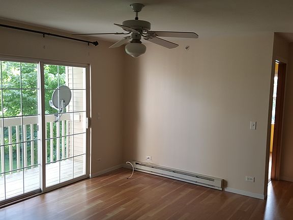 3rd image of 1584 W Crystal Rock Ct Unit 2A