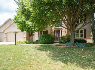 N9581 Crystal Dr, APPLETON, WI 54915