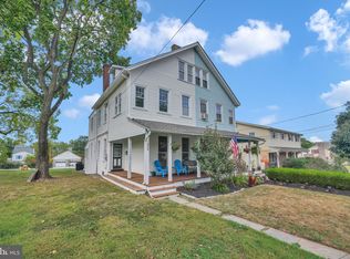 411 Ridge Ave, Spring City, PA 19475