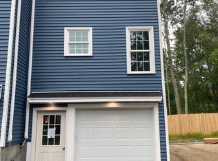 24 Village Way, Kennebunk, ME 04043
