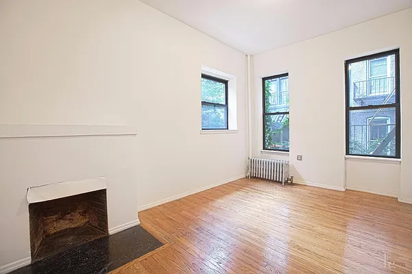 Rented by Hecht Group | media 29