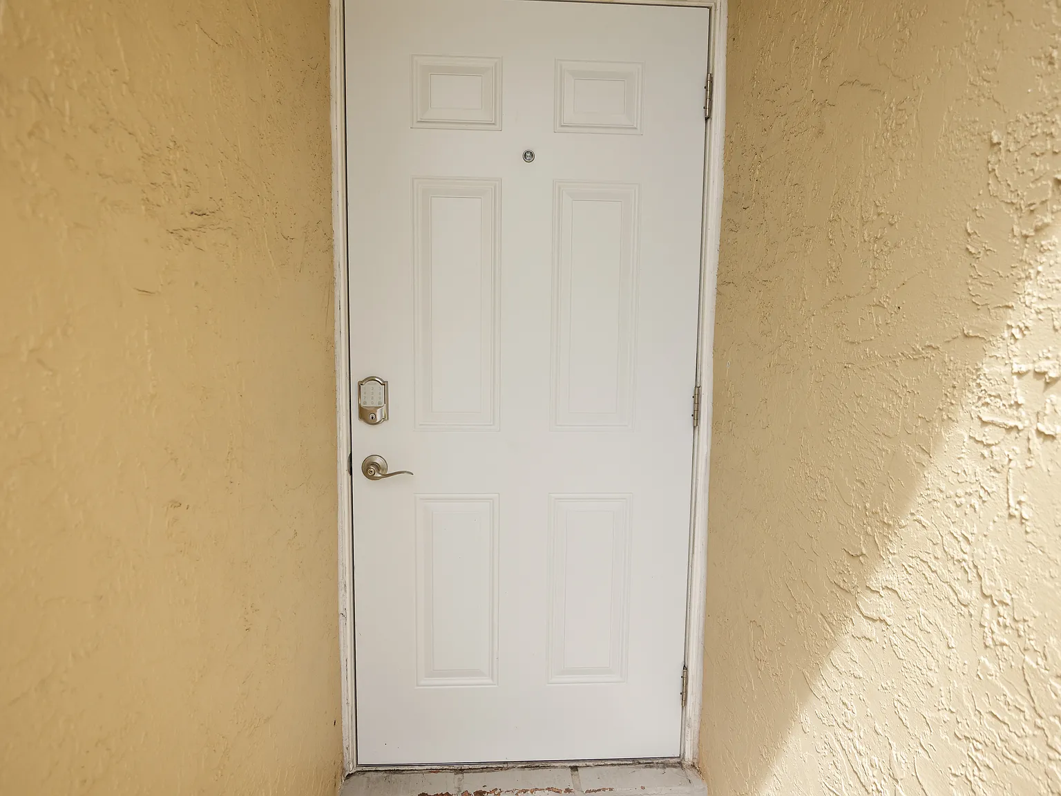 2 bed, 1087 sqft, $2,600 — Photo 3