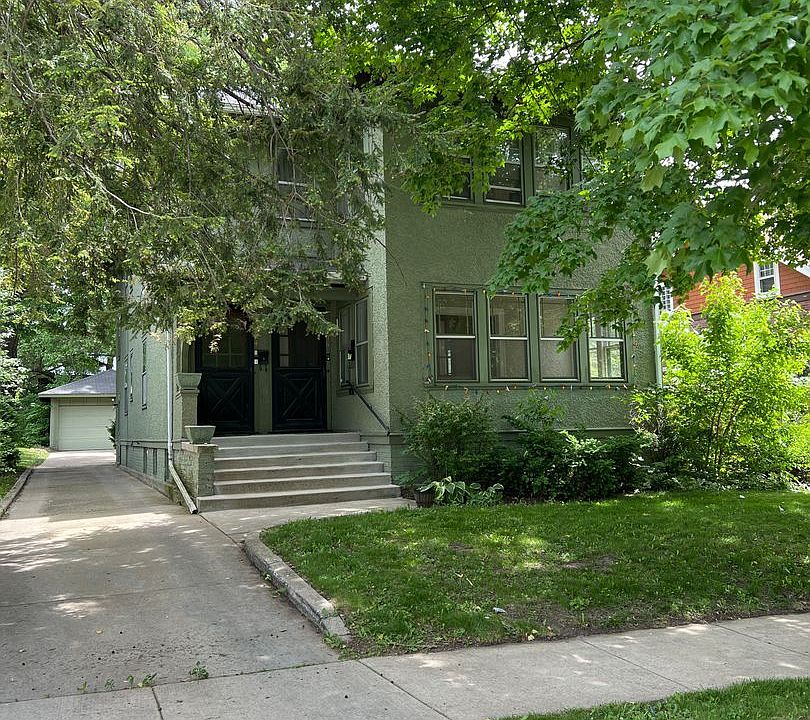 1st image of 124 S Gardiner Ave #126