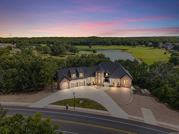 4th image of 801 Greystone Blvd