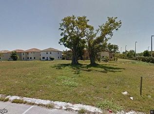 11490 SW 242nd St, Homestead, FL 33032
