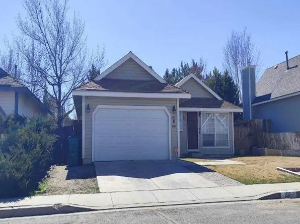 1517 Walker Dr, Carson City, NV 89701