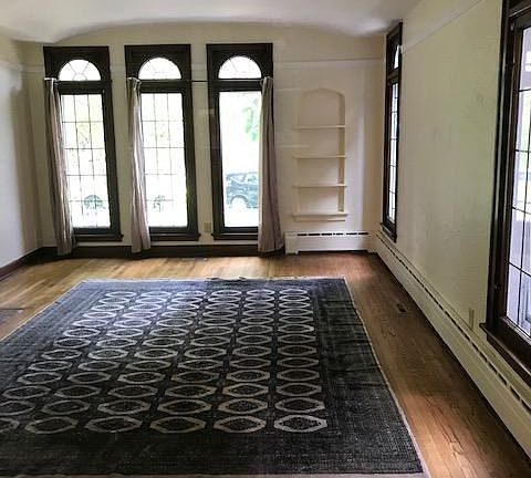 4th image of 1814 E Wood Pl