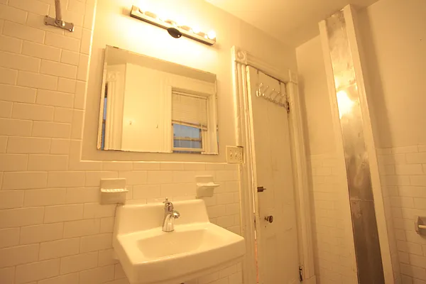 Rented by Owner | media 9