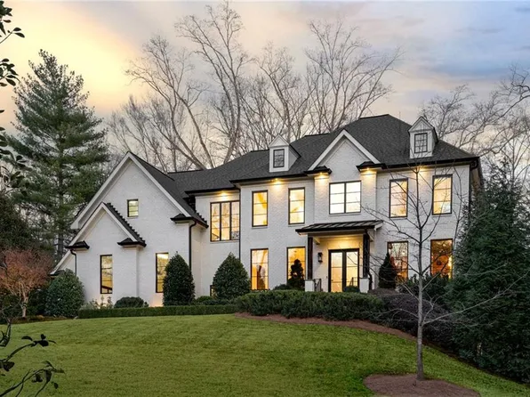 4555 Mystic Dr, Atlanta, GA 30342