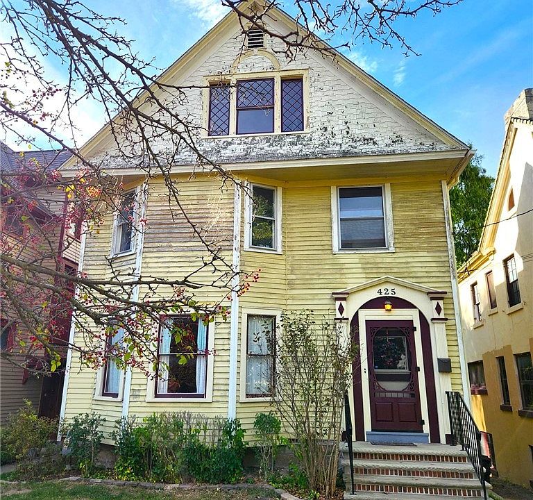 1st image of 425 West Ave