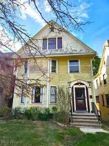 425 West Ave, Elyria, OH, 44035