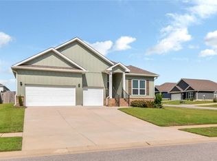 21581 Burney Rd, Fairhope, AL 36532