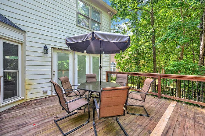 Stream Ridge Dr — Photo 11