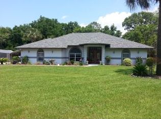 7197 W Cottage Ln, Crystal River, FL 34429