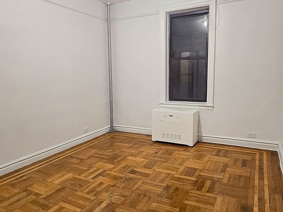 5th image of 735 Walton Ave APT D4