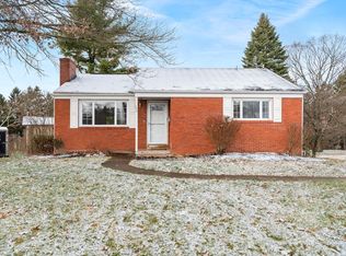 107 Wedgewood Dr, Pittsburgh, PA 15229