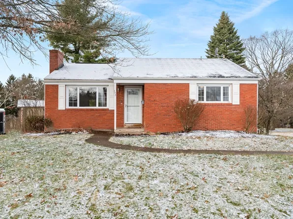 107 Wedgewood Dr, Pittsburgh, PA 15229