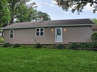 39446 N Circle Ave, Antioch, IL