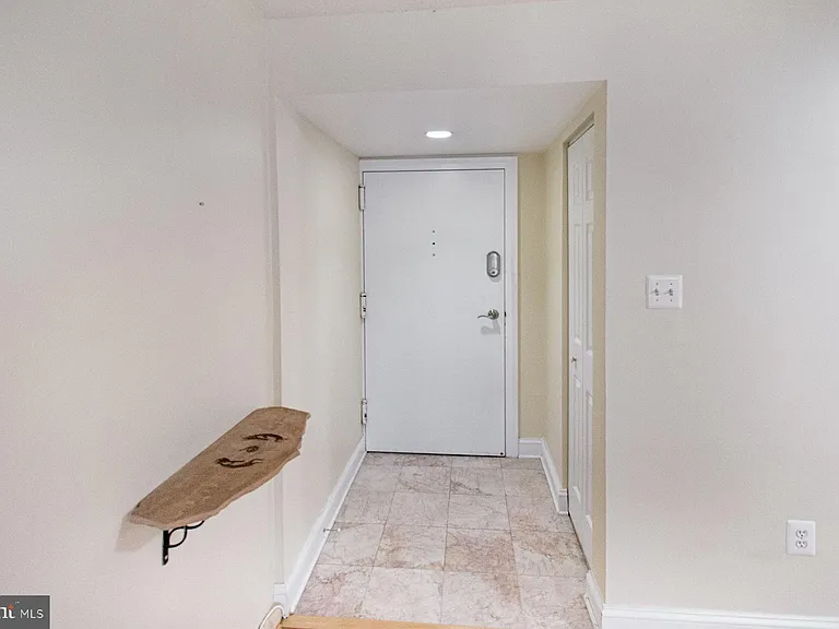 6300 Stevenson Ave #912 — Photo 3